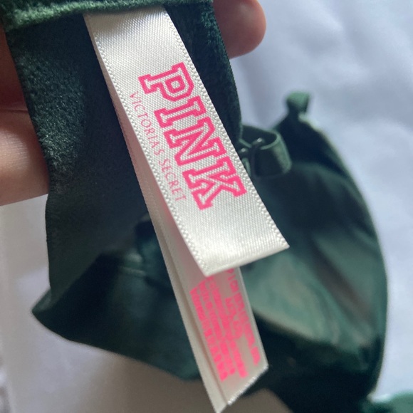 Victoria Secret PINK velvet bra - Picture 2 of 3
